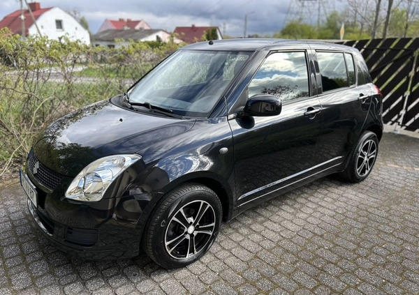 Suzuki Swift cena 17400 przebieg: 163000, rok produkcji 2010 z Starachowice małe 352